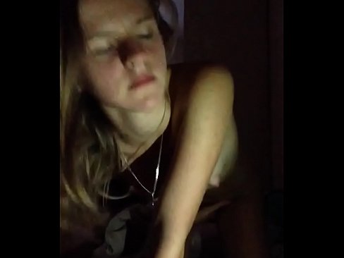 ❤️ Déanann cailín masturbates agus cums ❤❌ Porn ardchaighdeáin linn ☑
